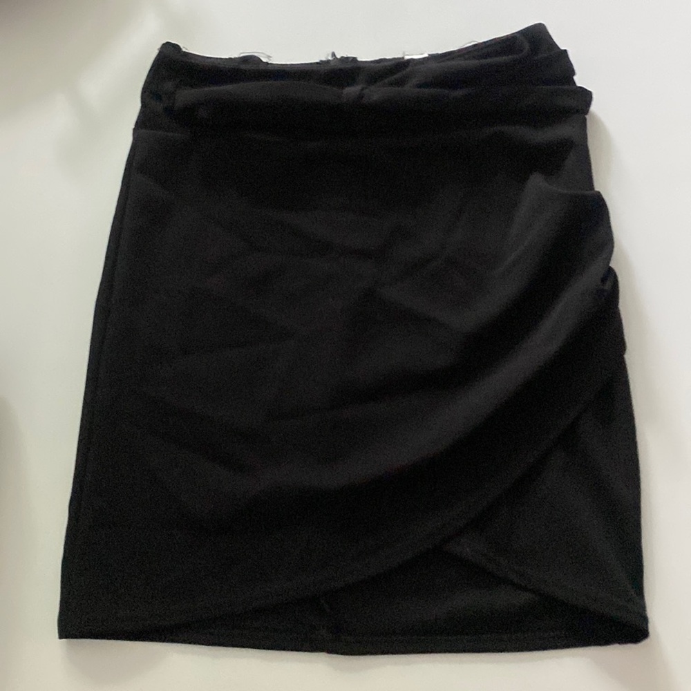 Black mini skirt, S